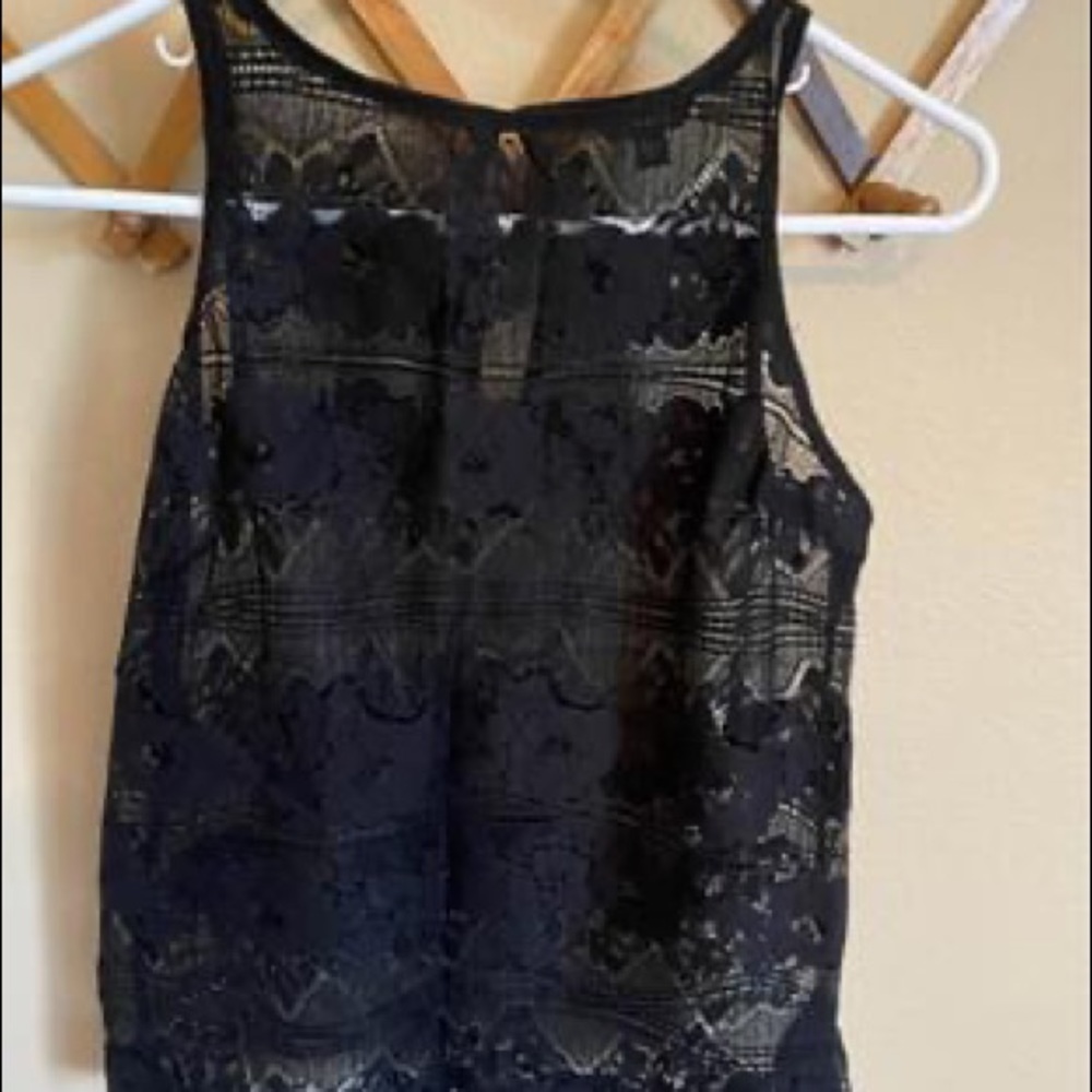 Black Guess Top